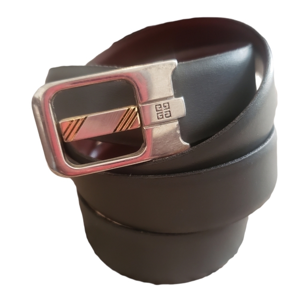 2×HP. Givenchy Reversible Leather Belt